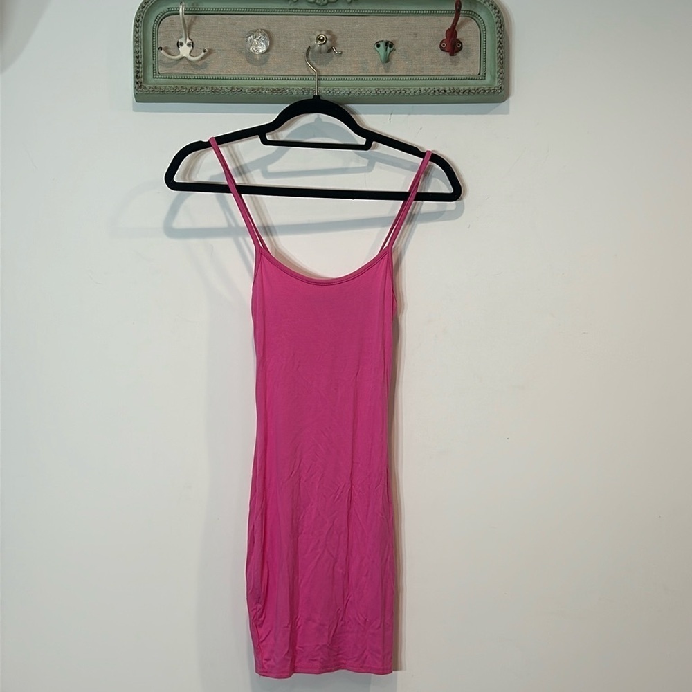 Pretty little thing hot pink stretch slip mini dress women’s size small 4 new